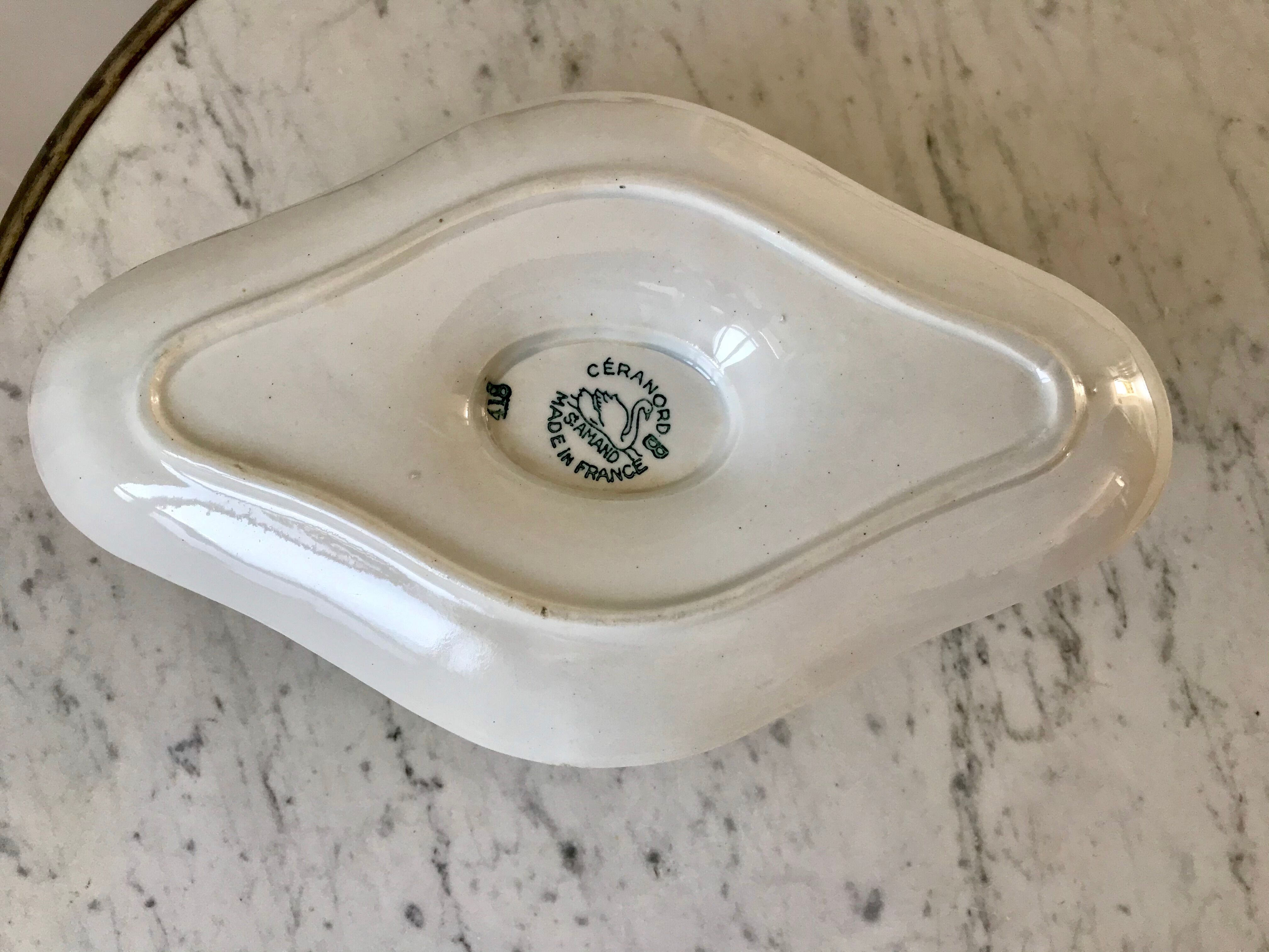 Gravy boat Terre de Fer Saint-Amand XIXth