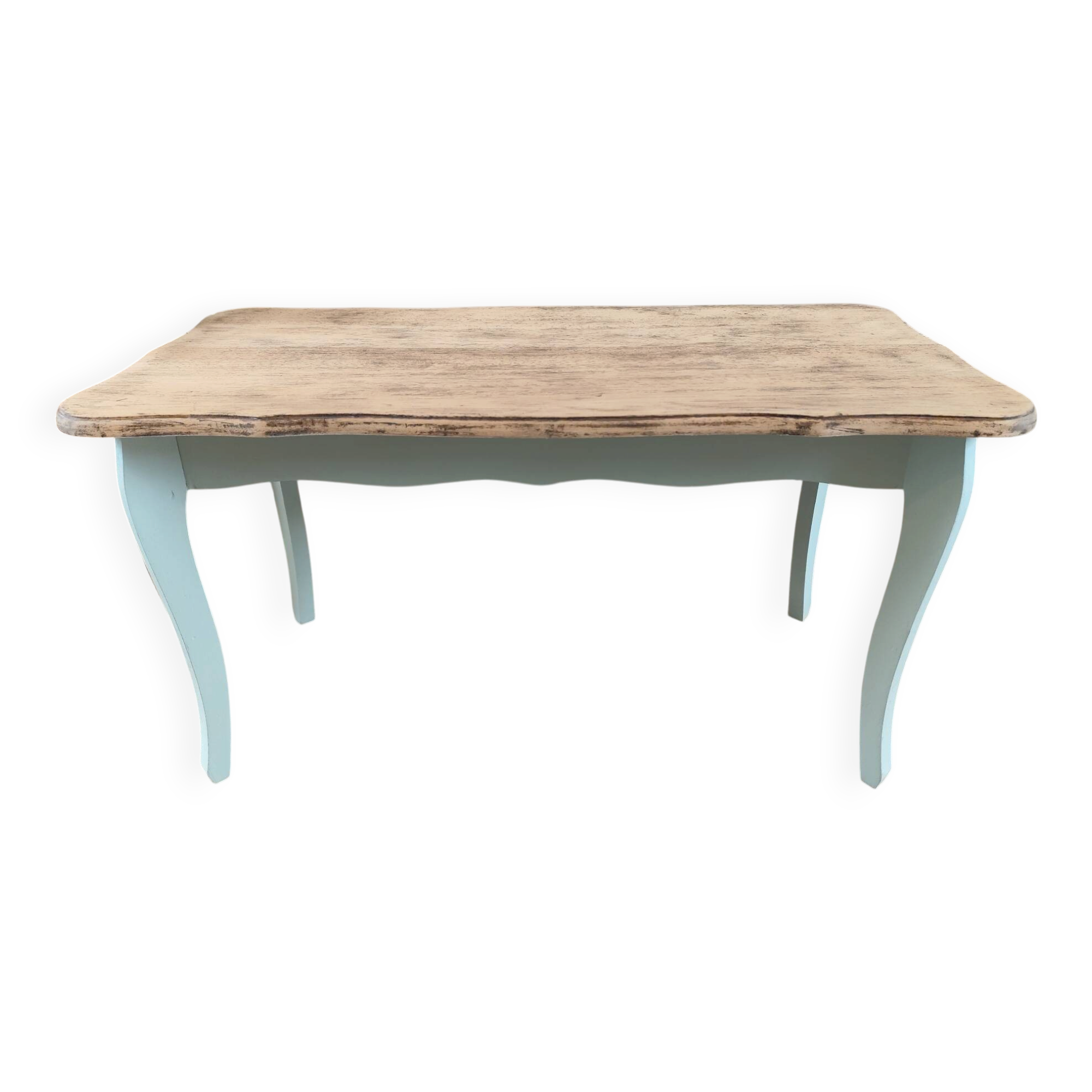 Small coffee table country style