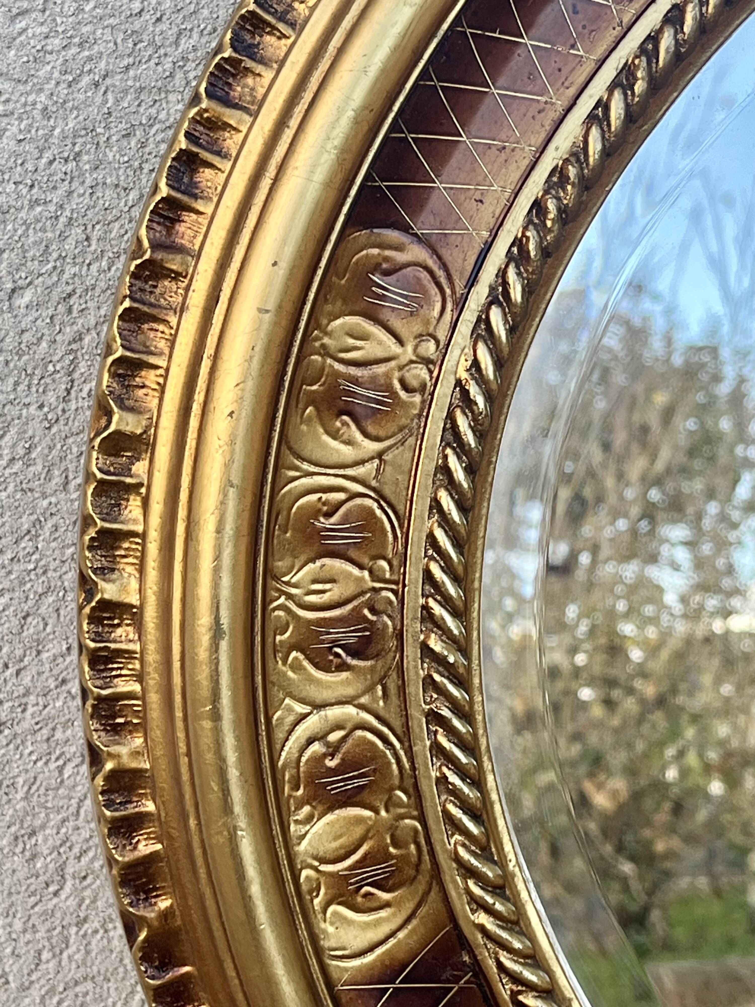 Oval mirror with gold leaf - Empire style - Very good condition