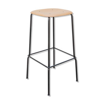 Hay stool in wood and metal