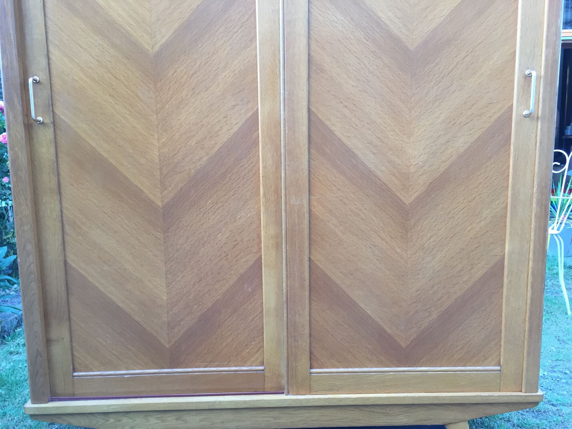Vintage wardrobe with compass feet in oak and oak cp with 2 sliding doors.