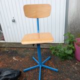Adjustable workshop chair