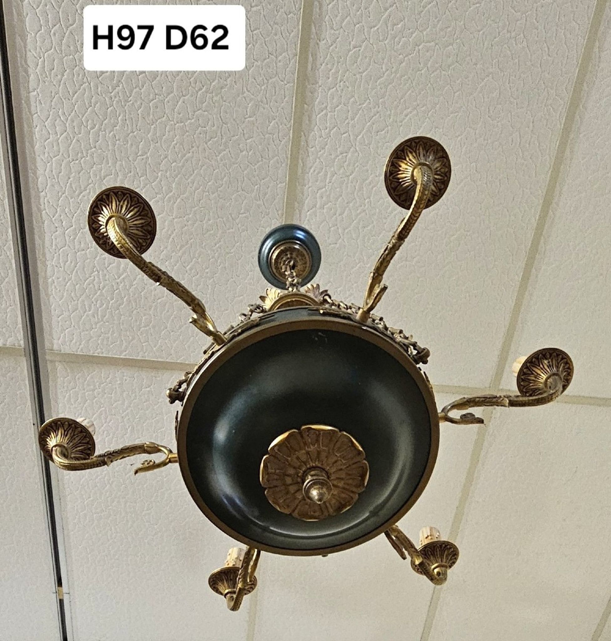 Antique gilded bronze chandelier with six arms, in Empire style.