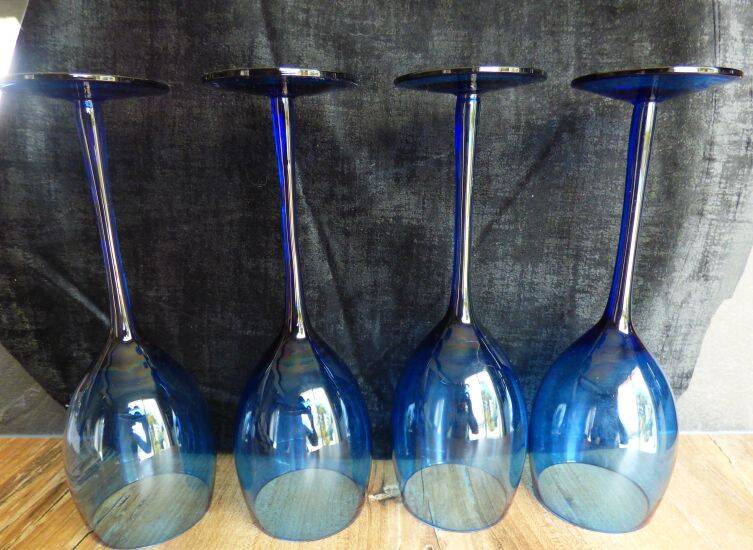 4 large vintage blue wine glasses.