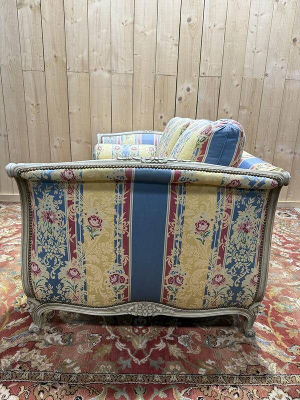 Canapé réchampi de style Louis XV