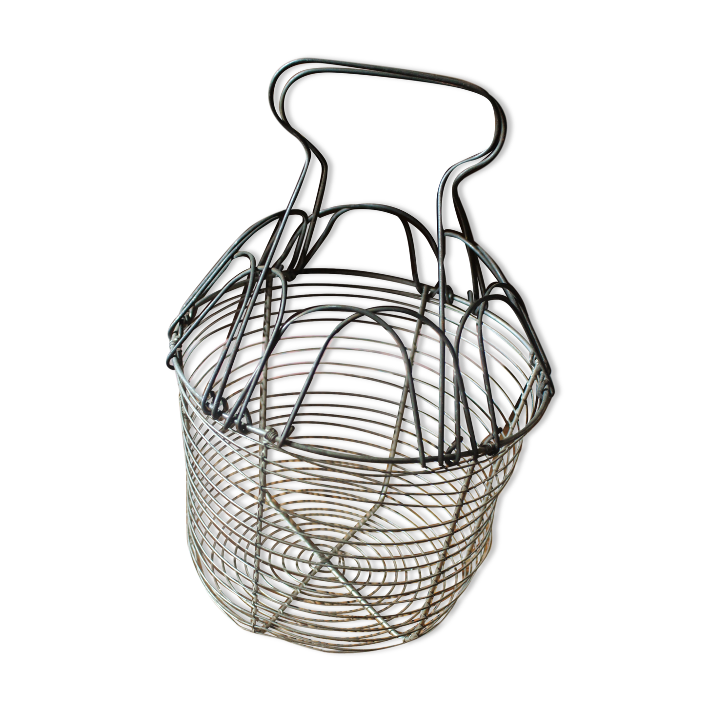 Salad basket metal wire star opening