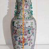 Porcelain vase, China – XXth