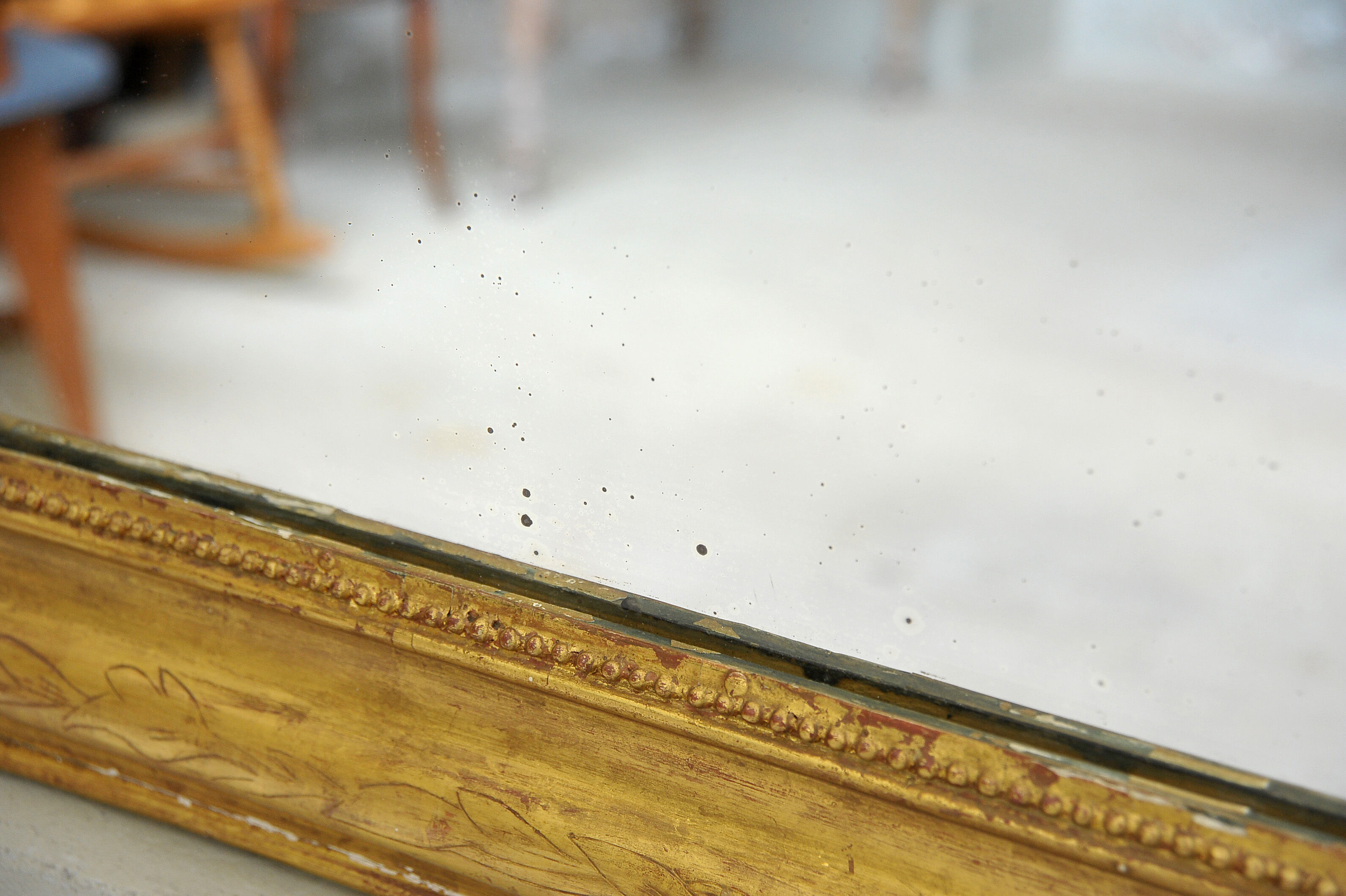 Mirror Louis Philippe gilded with gold leaf 78x105cm