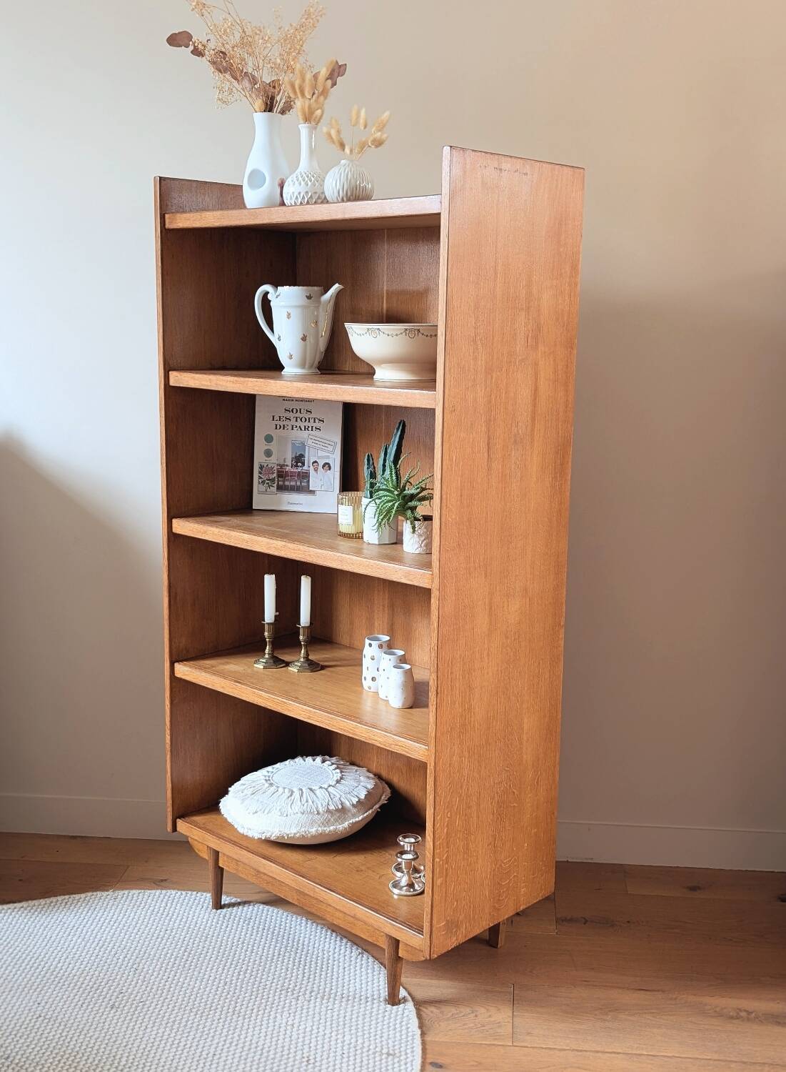 Vintage Danish Scandinavian design bookshelf.