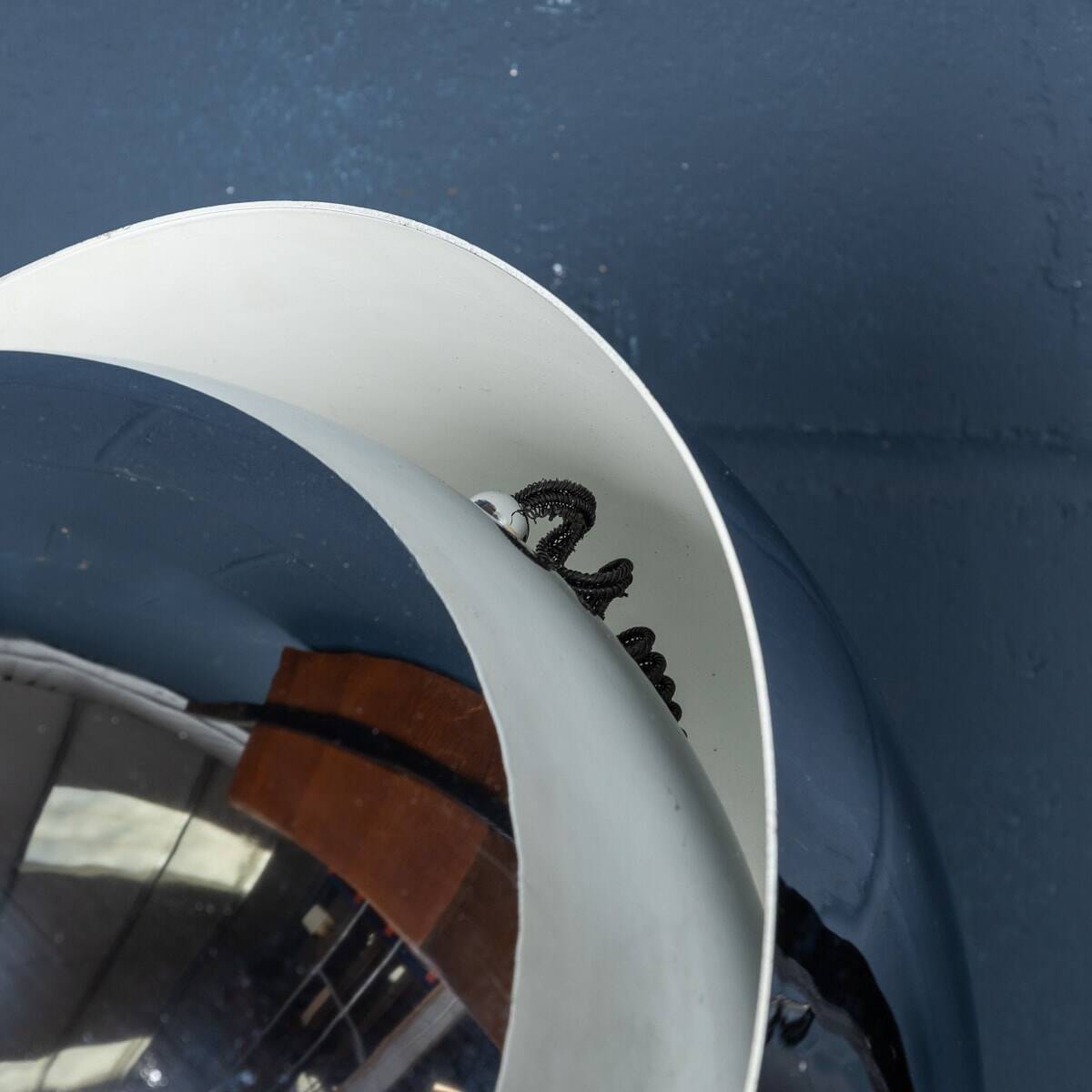 Une lampe de sol en chrome "espace" italienne du 20e siècle vers 1970