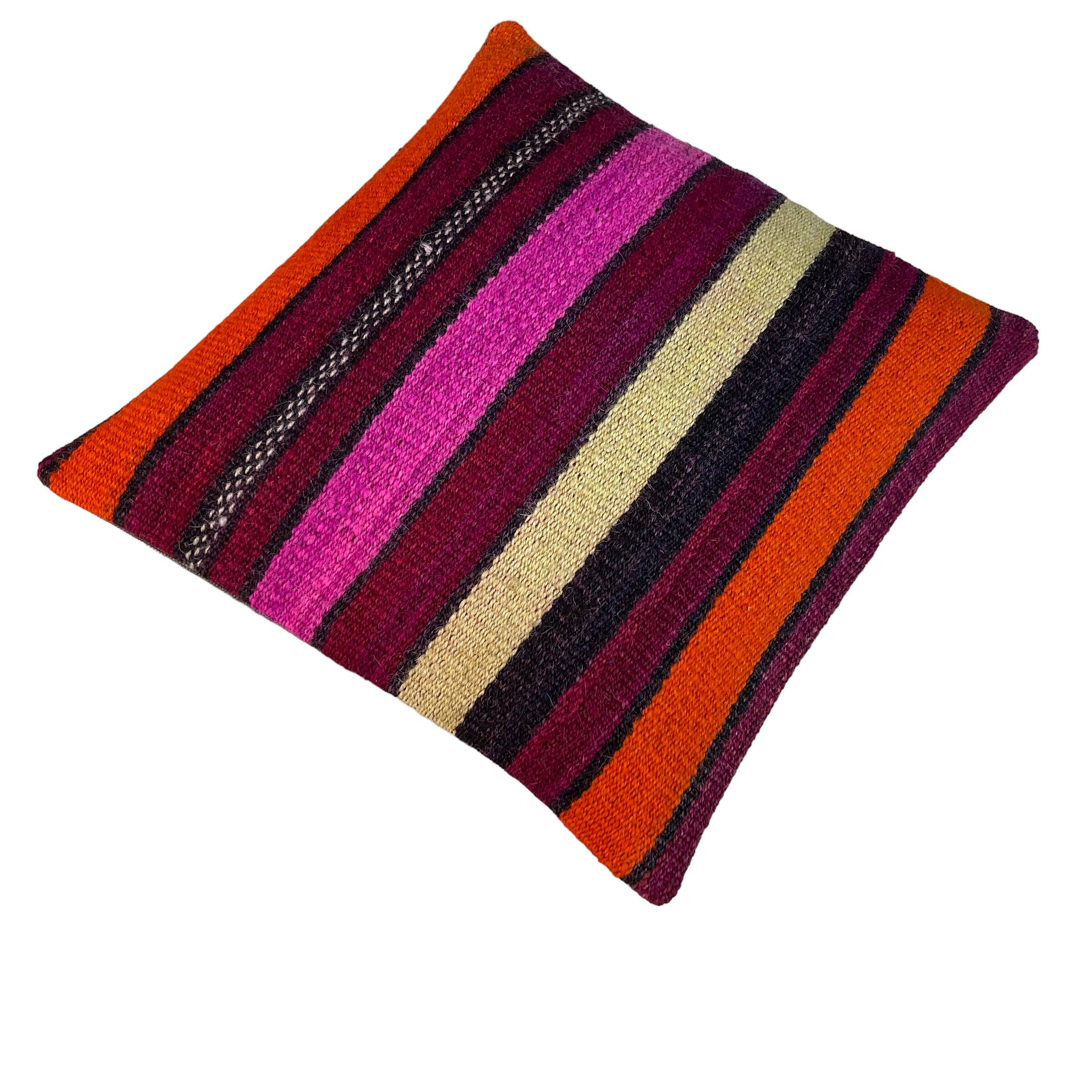 Vintage turkish kilim cushion cover , 40 x 40 cm