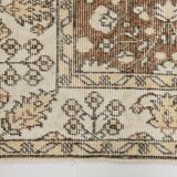 Tapis persan à motifs floraux beige et marron 147x264 cm SK 24773