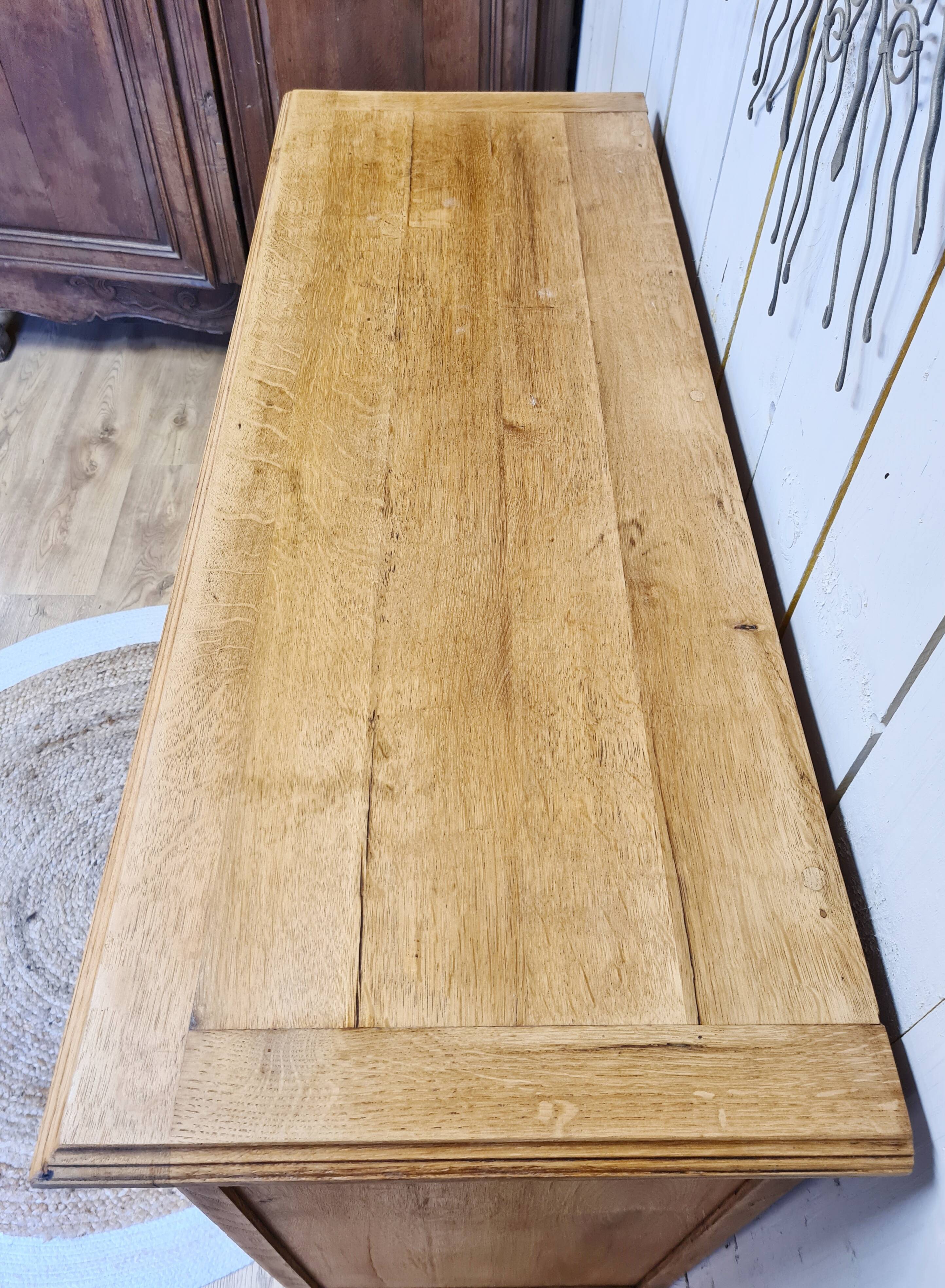 Old solid wood sideboard 2 doors and 2 drawers renovated