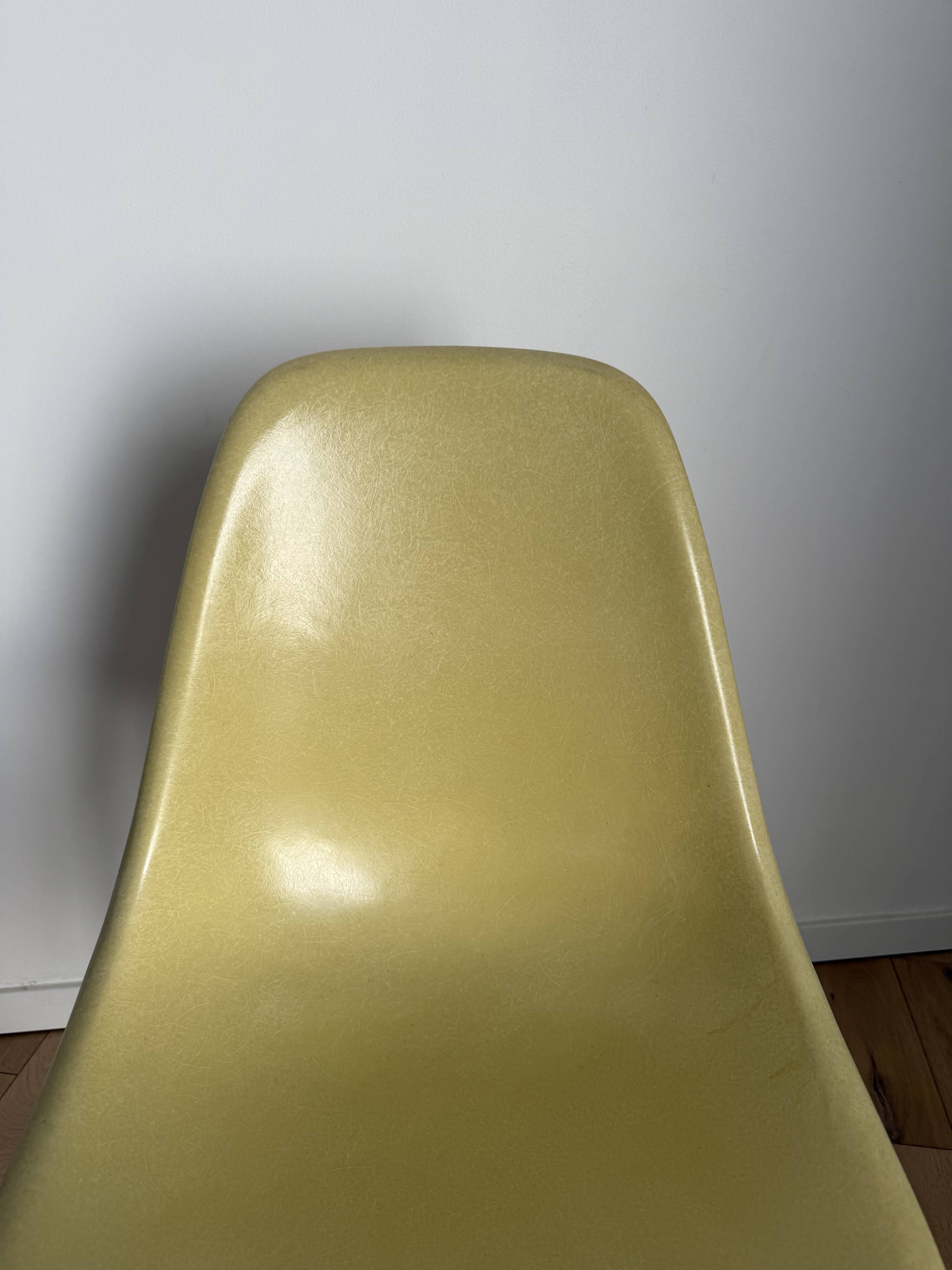Dsw eames herman miller us edition 50s 60s design no vitra knoll yellow
