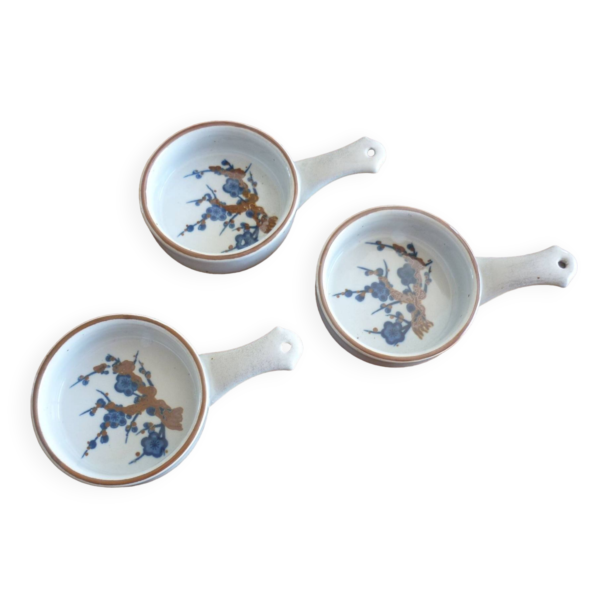 3 ceramic casserole dishes with blue and brown branch pattern