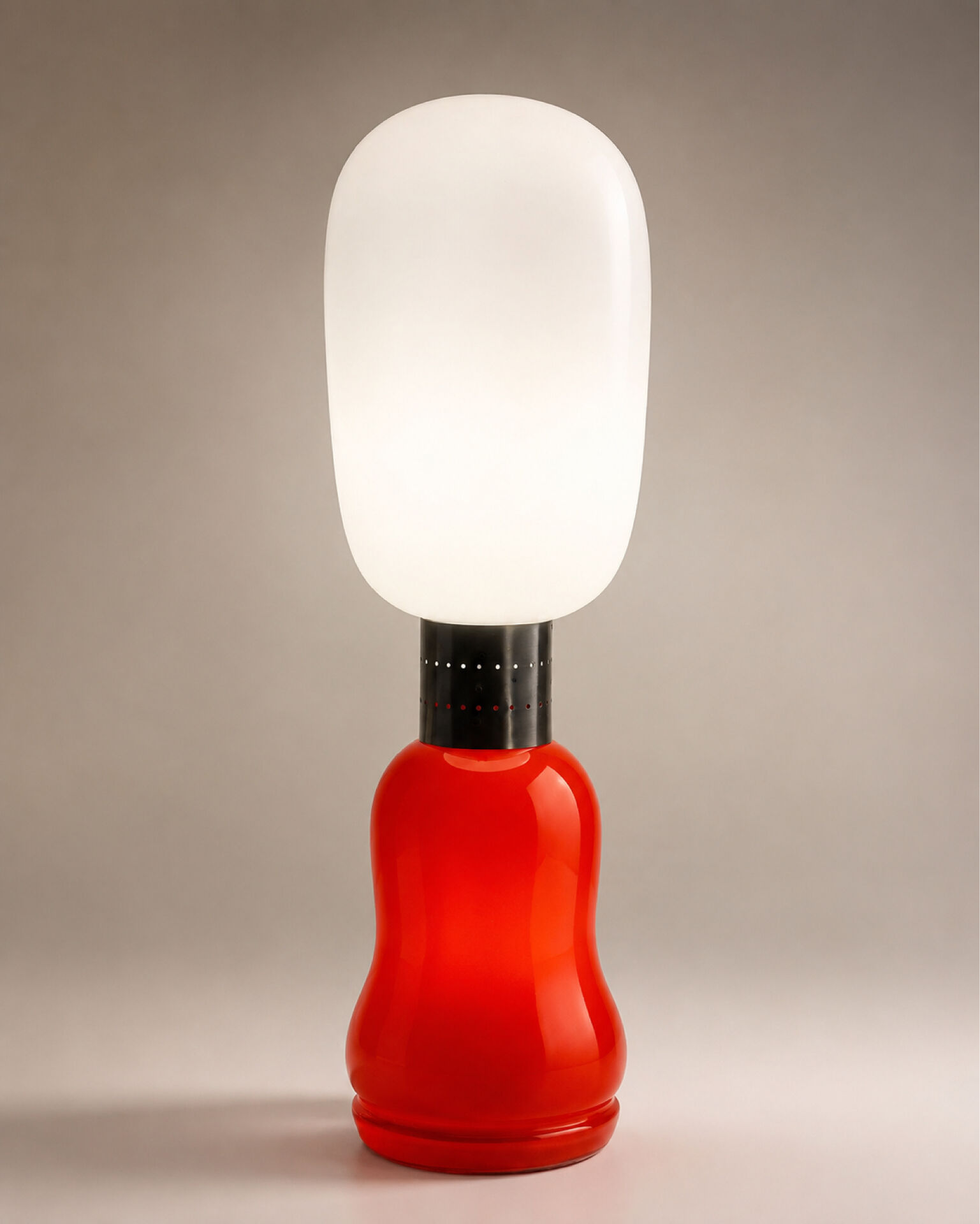 Carlo Nason for Mazzega – Large red Murano glass lamp and opal.