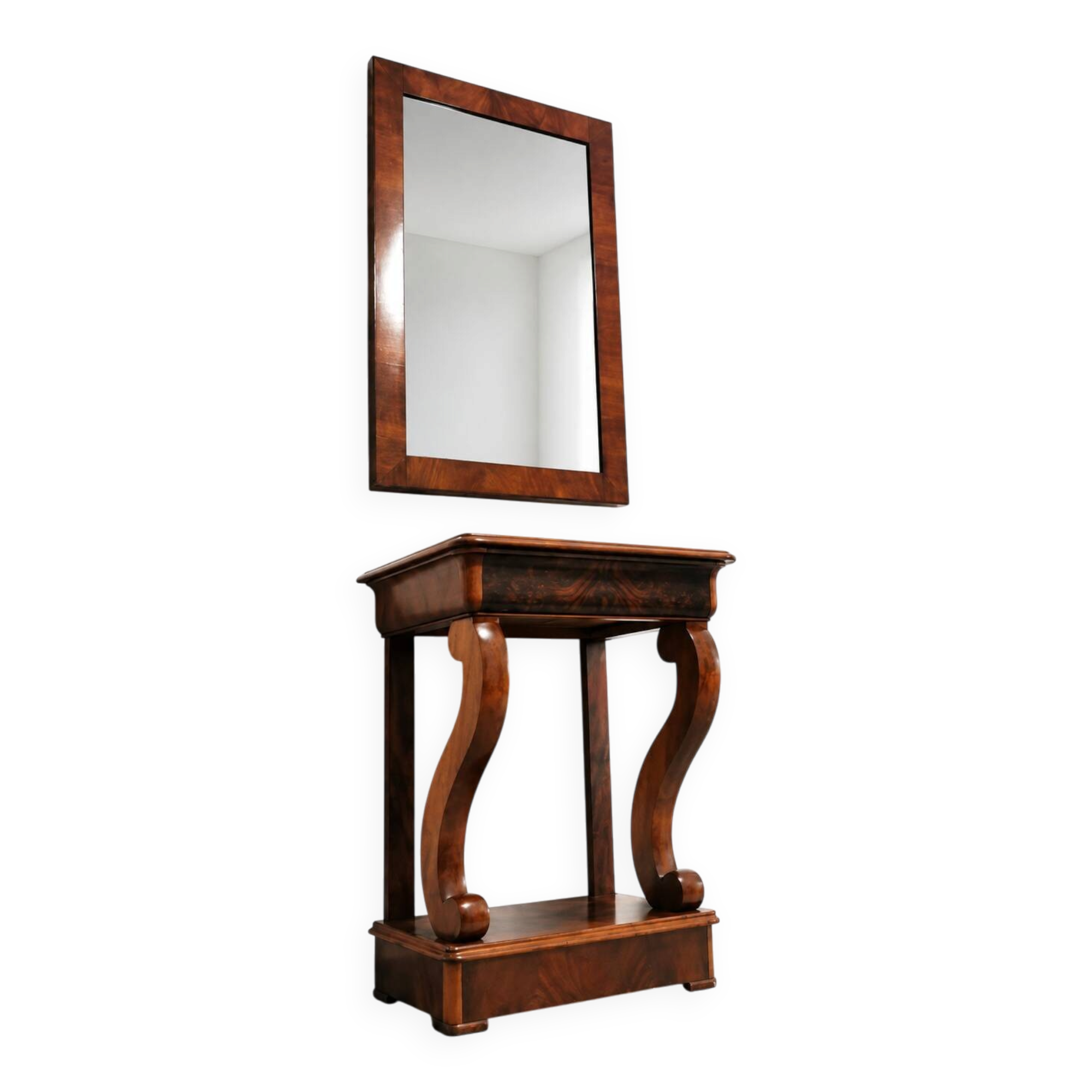 Museum mirror with console in Empire style, built around 1800.