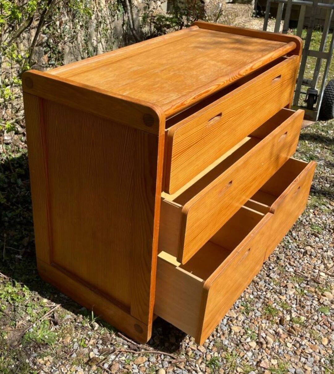 80s chest of drawers