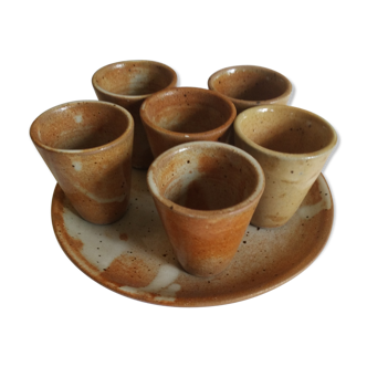 6 drinks to liquor with cup, sandstone