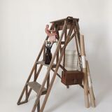 Wooden painter's stepladder