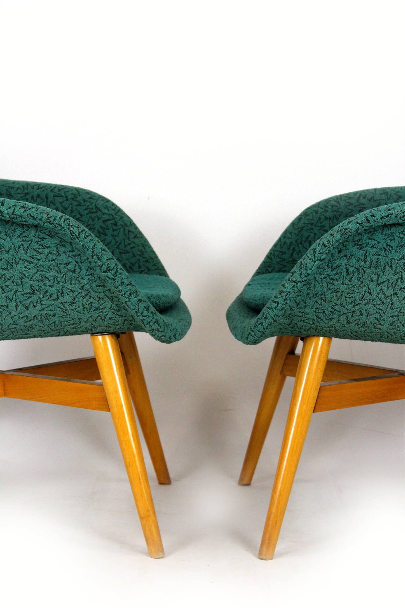 Fauteuils par Miroslav Navratil pour Tatra Nábytok, années 1960, ensemble de 2