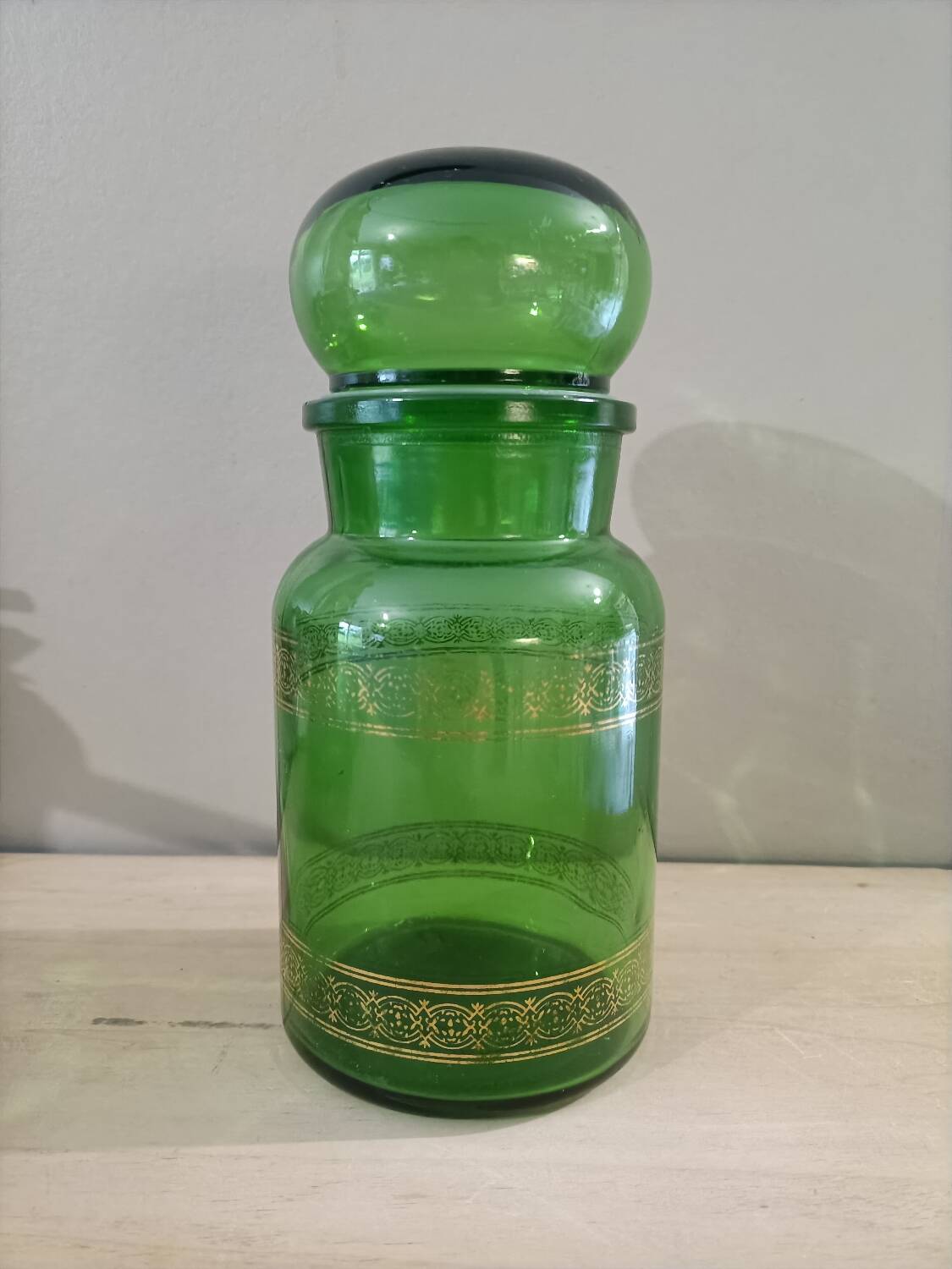 Green retro glass candy box