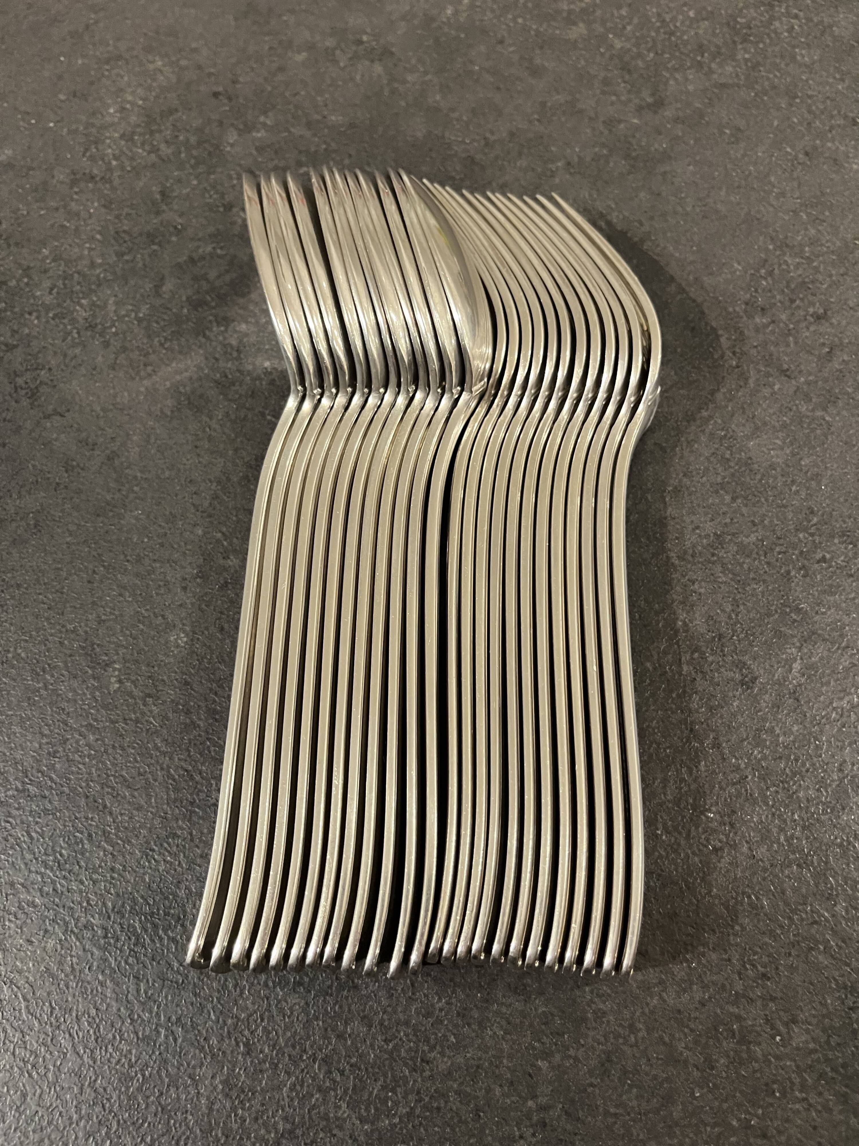 Silver-plated metal cutlery by François Frionnet