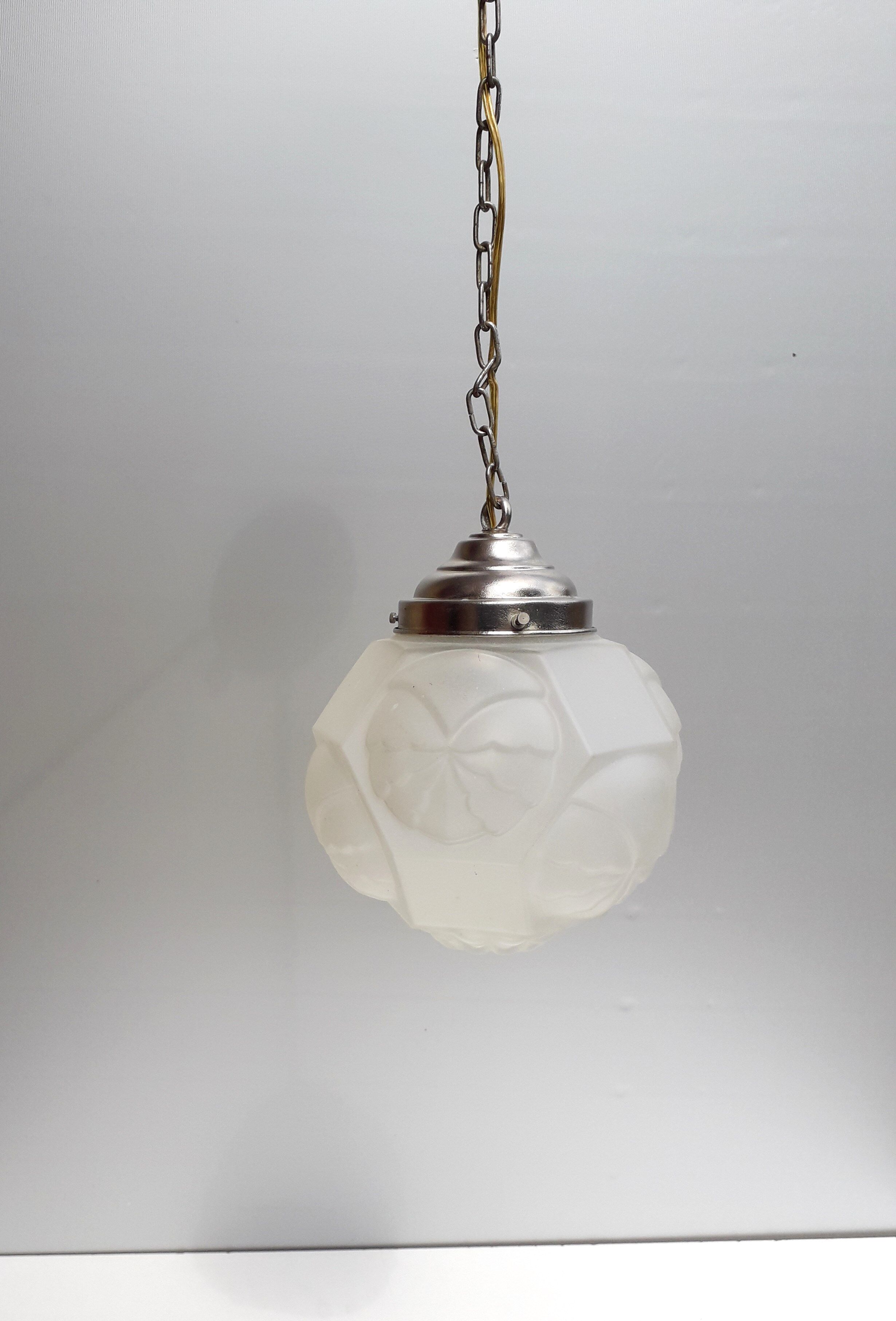 Suspension art déco globe verre moulé pressé 1930