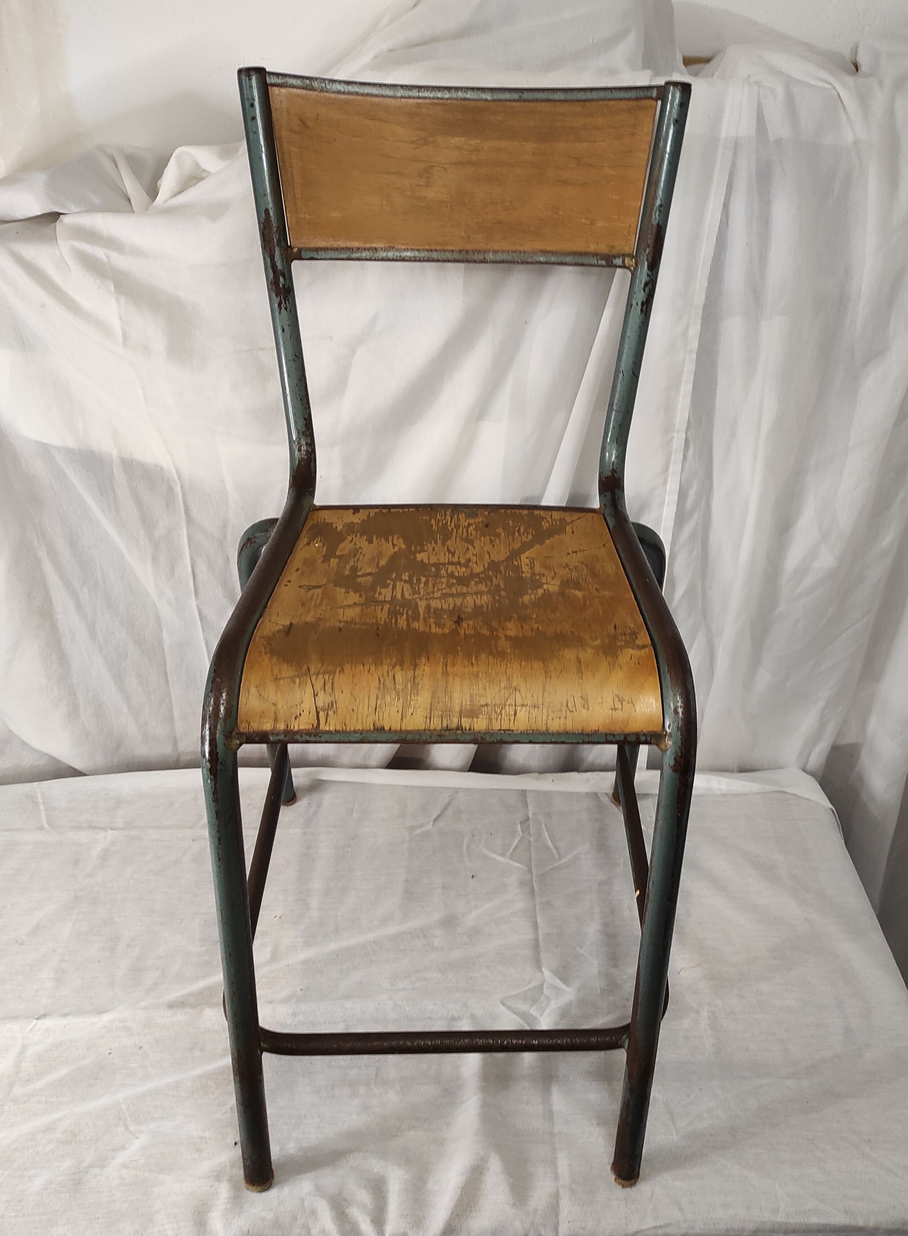 School chair / laboratory stool 1960