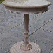 Petite table basse ronde travertin/bout de canapé années 80/90