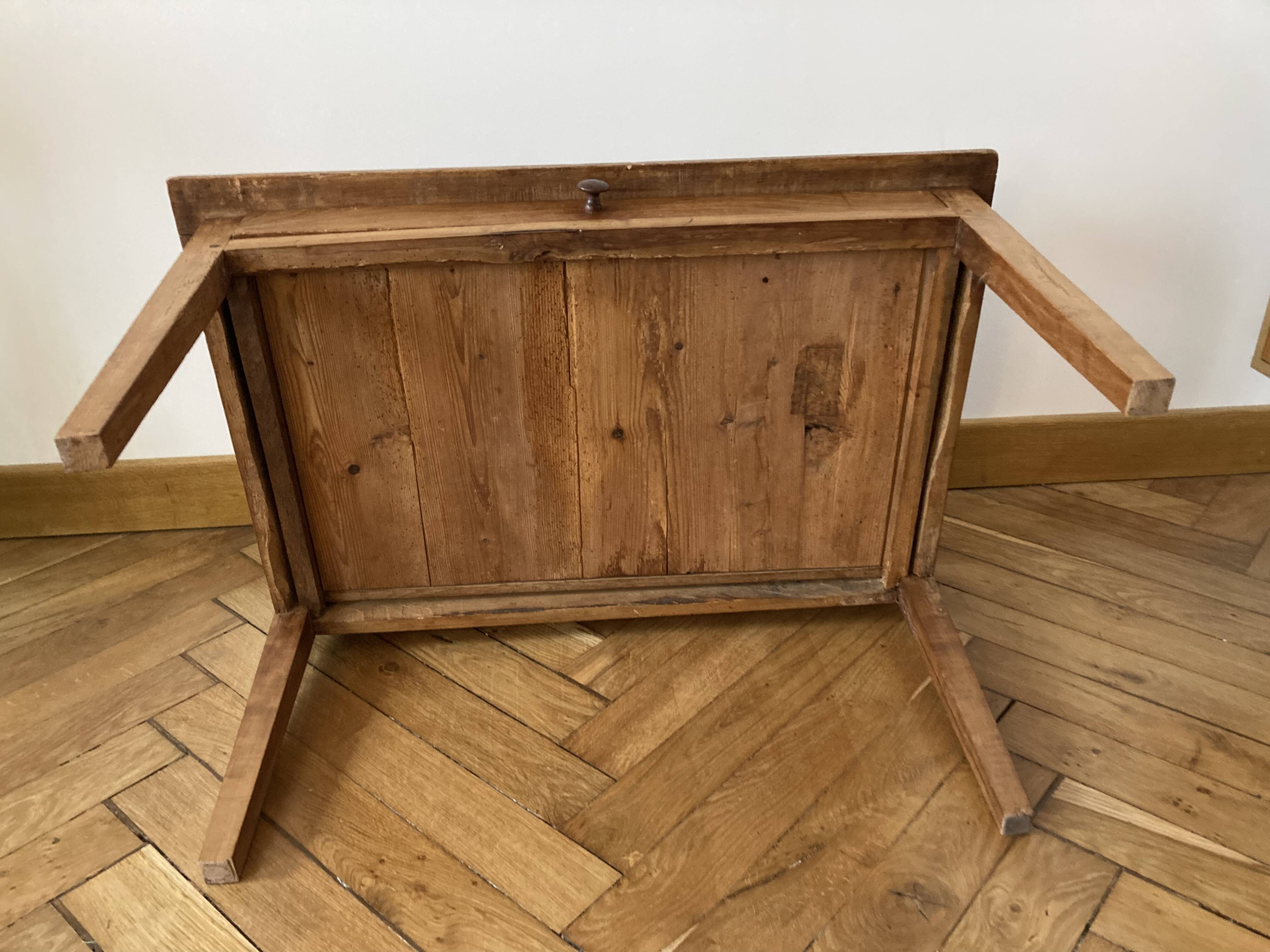 Farmhouse coffee table