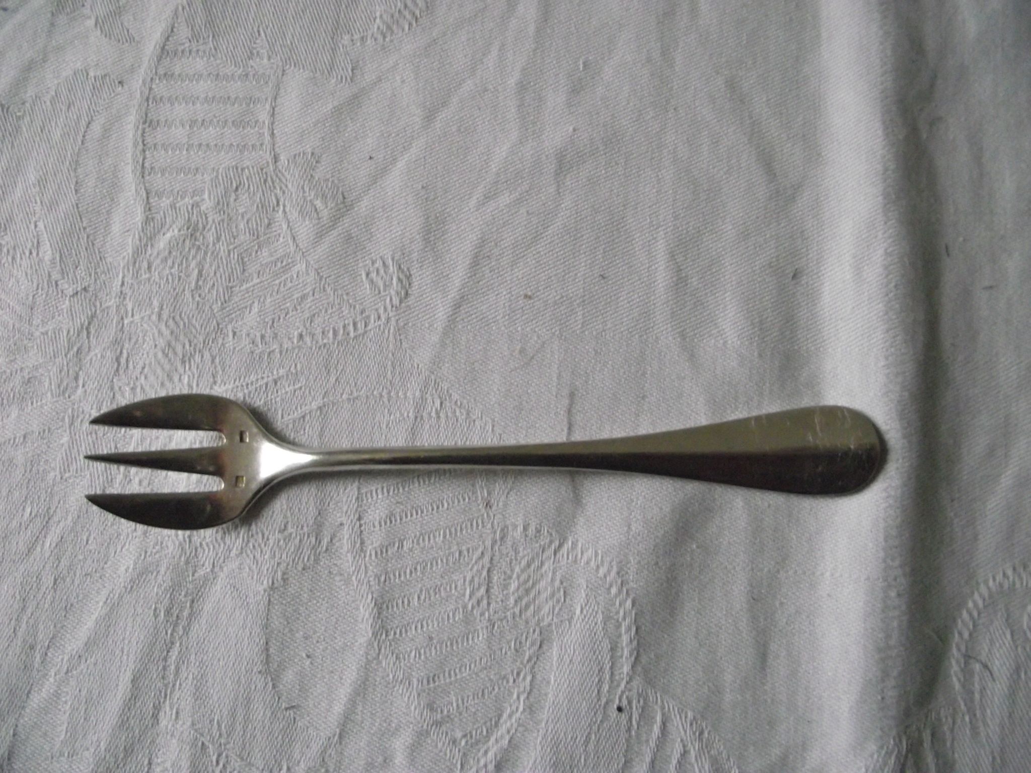 12 fourchettes à huitres métal argenté époque art nouveau