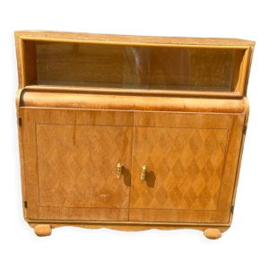 Buffet étroit années