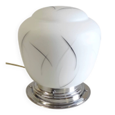 Plafonnier, applique globe en opaline et monture chromée - mid.XXeme
