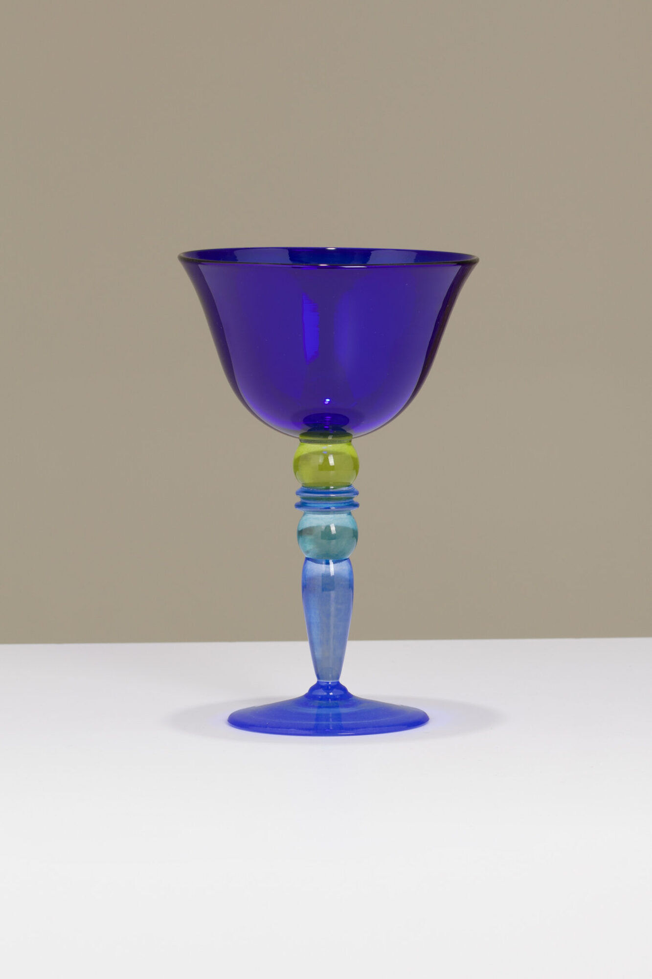 "Yuppie" glass - Anja Kjær and Darryle Hinz