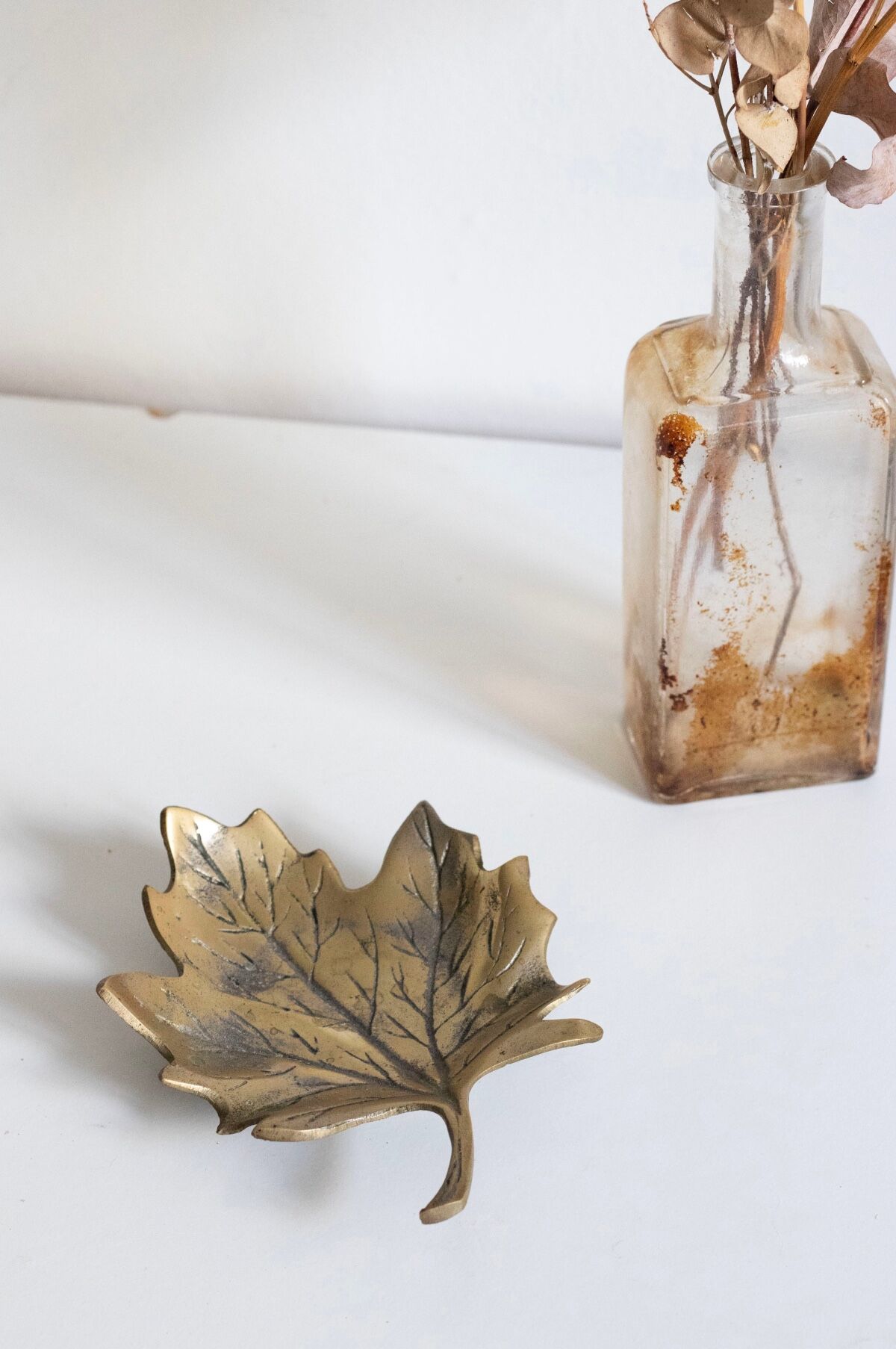 Trinket bowl vintage brass leaf