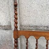 Oak bed