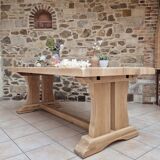 Farmhouse table