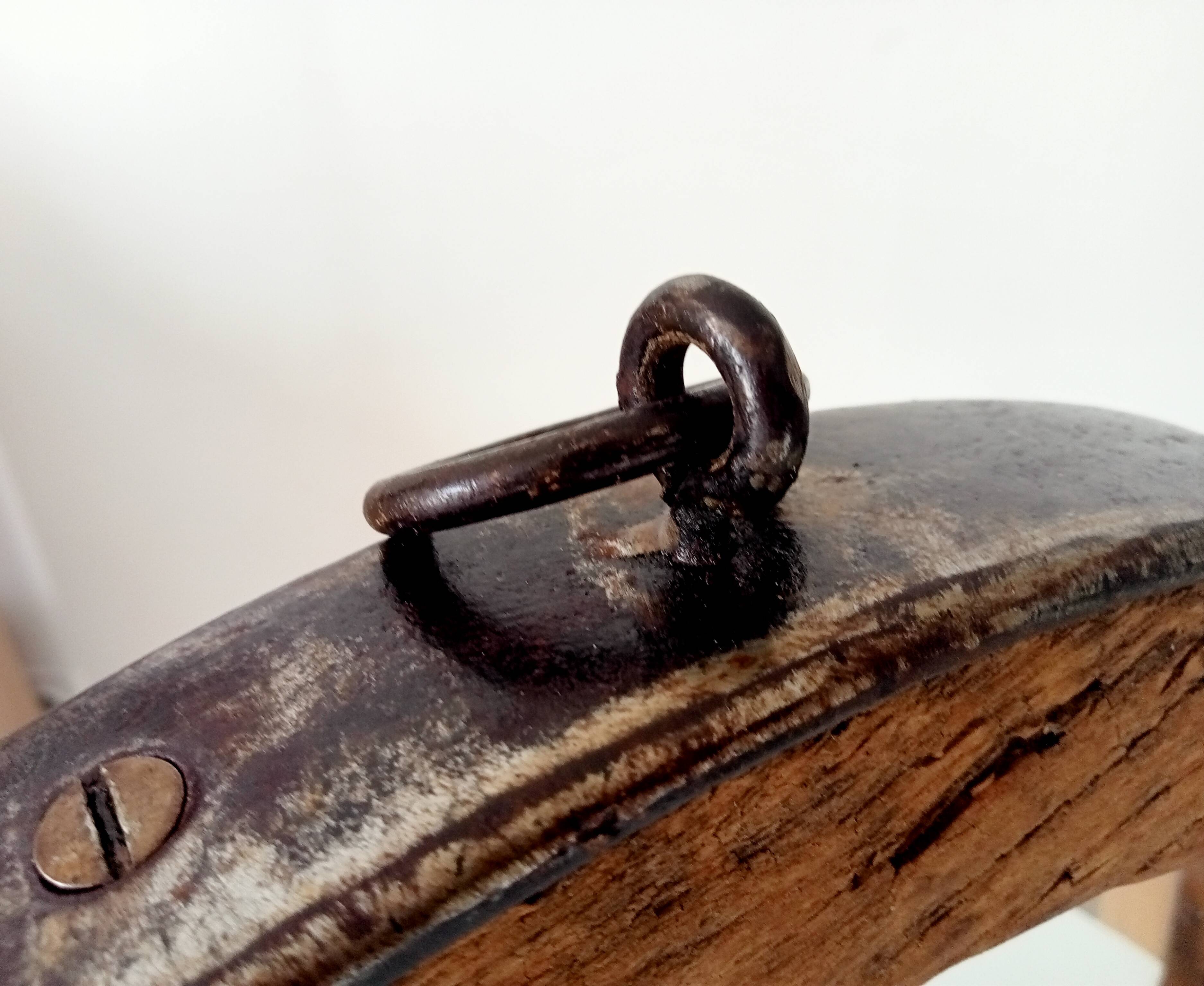 Miroir ancien brutaliste en fer forgé DLG Jean Touret