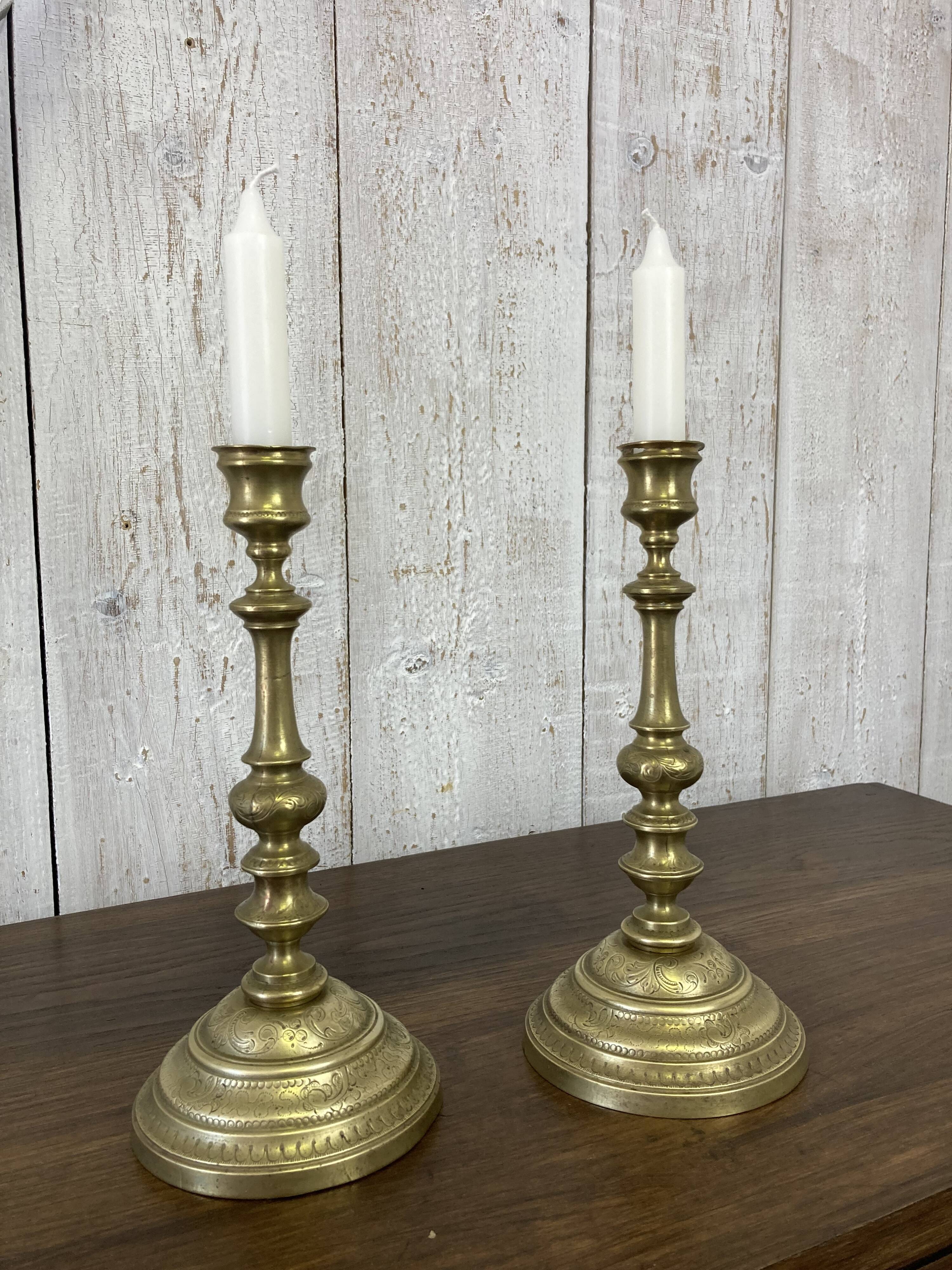 Pair of candlesticks