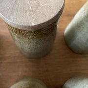 Mugs en grès émaillé vintage