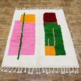 Traditional handmade pure wool Berber rug size 150 x 250 cm.