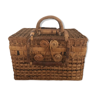 Valise bohème en rotin