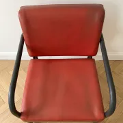3 fauteuils en cuir rouge et métal