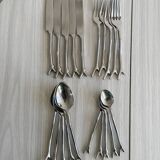 Set de 20 couverts en métal argenté brillant
