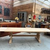 Large monastery type table in oak and its 2 extensions