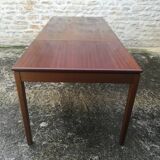 Extendable table