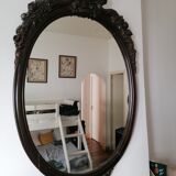 Miroir en bois sculpté