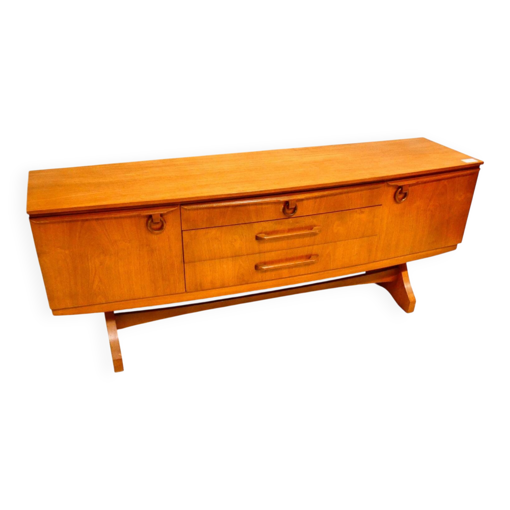 Enfilade Vintage Beautifully – Design Angle