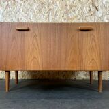 60s 70s teak sideboard Credenza cabinet Danish Modern Design Denmark 70s